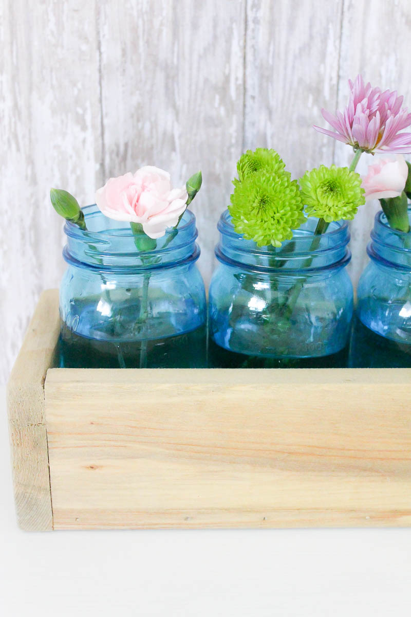 10 Minute Decorating 5 Mason Jar Flower Arrangements Perfect For Spring Making It In The Mountains
