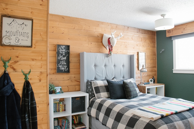 Modern Cottage Style Boy's Bedroom Design - Making it in the Mountains